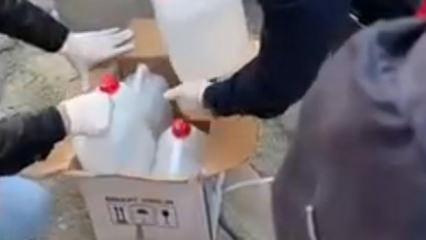 İzmir&rsquo;de jandarmadan ka&ccedil;ak etil alkol operasyonu: 4 bin 130 litre ele ge&ccedil;irildi