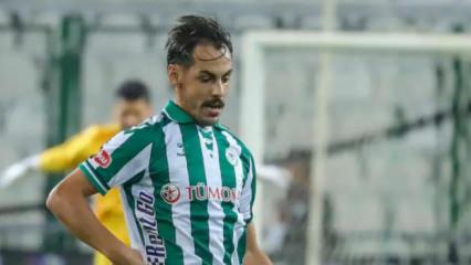 Fenerbah&ccedil;e ma&ccedil;ının ardından Konyasporlu yıldızı kahreden haber! Babası kalp krizi ge&ccedil;irdi