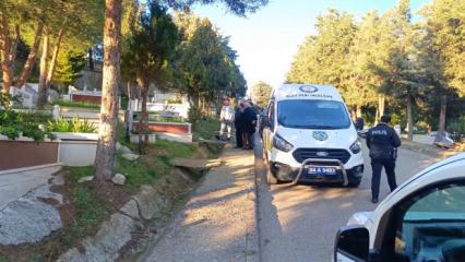 Mezarlıkta korkun&ccedil; olay: 2 g&uuml;nd&uuml;r kayıp olarak aranıyordu! Asılı halde bulundu