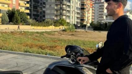 Otomobil ile &ccedil;arpışan motosikletin s&uuml;r&uuml;c&uuml;s&uuml; &ouml;ld&uuml;