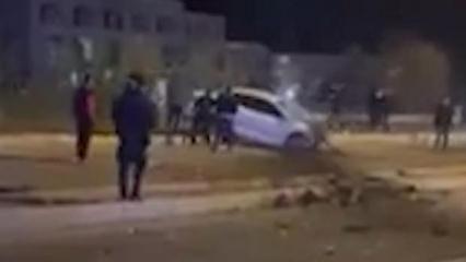 Şanlıurfa'da iki otomobil kafa kafaya &ccedil;arpıştı: 1 &ouml;l&uuml;, 1 yaralı