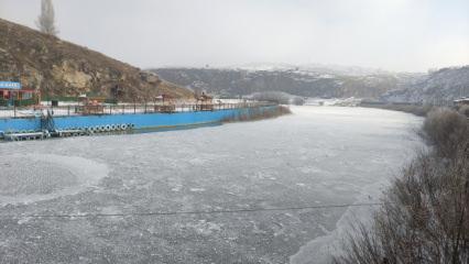 Termometreler eksi 16'yı g&ouml;rd&uuml;: Uyarılar geldi!