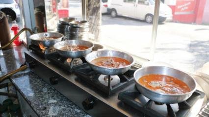 Maraş&rsquo;ta bu lezzet i&ccedil;in sabahları kuyruğa giriyorlar! 'Doğal antibiyotik'