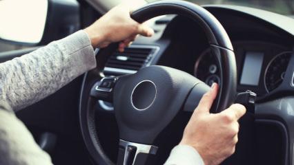 Radikal karar: 1 Ocak'tan itibaren t&uuml;m s&uuml;r&uuml;c&uuml;lere yeni kural geliyor!