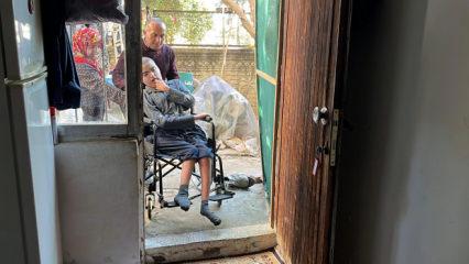 &Uuml;vey babanın engelli oğlu i&ccedil;in yaptığı fedak&acirc;rlık imrendirdi