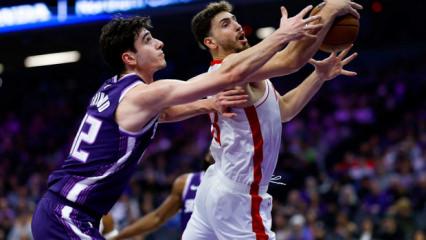 Alperen Şeng&uuml;n'&uuml;n 28 sayısı mağlubiyete engel olmadı