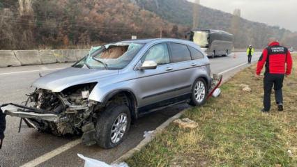 Amasya&rsquo;da lastiği patlayan otomobil takla attı: 3 yaralı