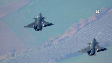 Bayraktar Kızılelma'dan bir ilk daha! D&uuml;nya o anları ilk kez izledi