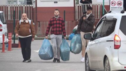 Cezaevlerinden tahliyeler başladı! İşte ilk g&ouml;r&uuml;nt&uuml;ler