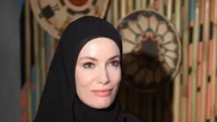 Gazze i&ccedil;in m&uuml;cadeleyi s&uuml;rd&uuml;r&uuml;yor: Gamze &Ouml;z&ccedil;elik'ten duygulandıran hamle!