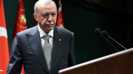 Erdoğan'dan kritik g&ouml;r&uuml;şme! Aoun'a 'hazırız' deyip Kıbrıs T&uuml;rkleri i&ccedil;in &ccedil;ağrı yaptı