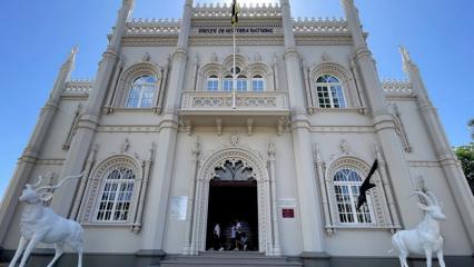 Ge&ccedil;mişle bug&uuml;n&uuml; yan yana yaşatan başkent: Maputo