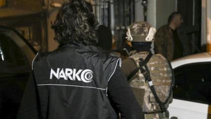 İzmir'de torbacı operasyonu: &Ccedil;ok sayıda tutuklama