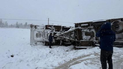 Kar yağışı kazayı beraberinde getirdi!