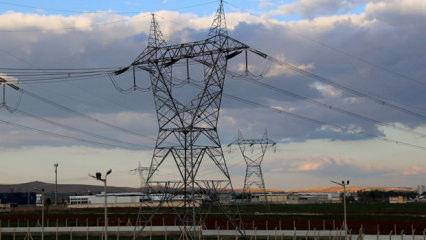 Yunanistan'da elektrik krizi! 450 Milyon Euro buhar oldu!