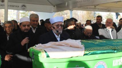 Necmettin Nursa&ccedil;an'ın eşi Pakize Nursa&ccedil;an vefat etti