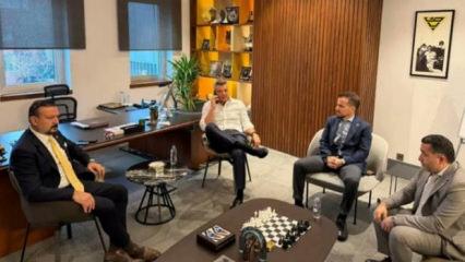 Sadettin Saran kul&uuml;p binasına geldi! İşte İlk fotoğrafı