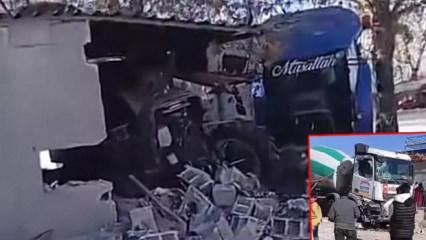 Şanlıurfa'da kontrolden &ccedil;ıkan beton mikseri dehşet sa&ccedil;tı