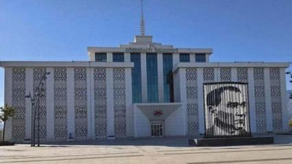 Son Dakika: Antalya D&ouml;şemealtı Belediyesi'ne 'yolsuzluk' operasyonu: 10 g&ouml;zaltı