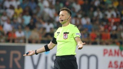 S&uuml;per Lig'in son yıllardaki 'Derbi' hakemi asıl mesleğini yaparken g&ouml;r&uuml;nt&uuml;lendi