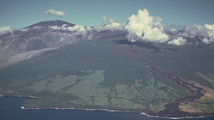 Fransa'da alarm seviyesi y&uuml;kseltildi! D&uuml;nyanın en aktif yanardağı harekete ge&ccedil;ti