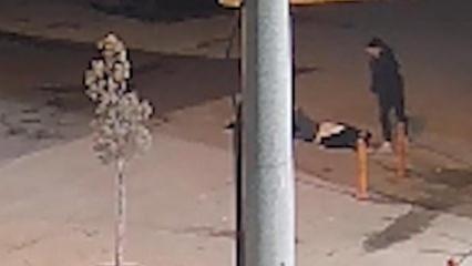 Akrabalar arasında silahlı kavga: &Ouml;nce yeğenini sonra, kazara kendisini yaraladı