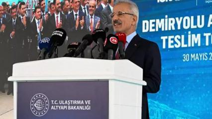 T&uuml;rkiye'nin &uuml;rettiği en hızlı tren! İlk g&ouml;r&uuml;nt&uuml;ler geldi