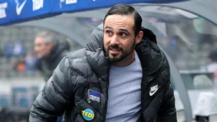 K&ouml;kl&uuml; takımları &ccedil;alıştırmıştı! &Uuml;nl&uuml; hoca fast food zincirinde işe başladı