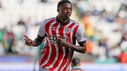 Samsunspor ayrılığı KAP'a bildirdi! Fenerbah&ccedil;e'ye imza atacak