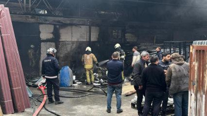 Sultanbeyli'de plastik imalathanesinde &ccedil;ıkan yangın b&uuml;y&uuml;k hasara yol a&ccedil;tı