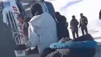 Yolcu otob&uuml;s&uuml; devrildi: &Ccedil;ok sayıda yaralı var