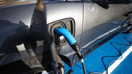 Elektrikli ara&ccedil; satışlarında tarihi rekor