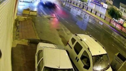 Adana'da feci kaza O anlar kamerada