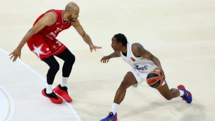 Anadolu Efes, Milano'da yıkıldı