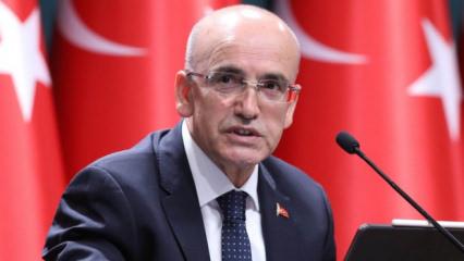 Bakan Şimşek'ten enflasyon mesajı! Diren&ccedil; g&ouml;steren kalemi a&ccedil;ıkladı