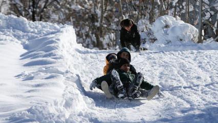 Eğitime kar arası! Bir ilde 9 Ocak Cuma okullar tatil edildi