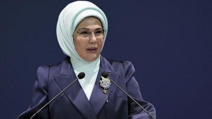 Emine Erdoğan&rsquo;dan g&ouml;rme engelliler i&ccedil;in dayanışma &ccedil;ağrısı