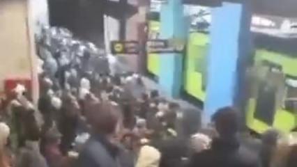 Duyan şaşırdı: Bursa'da poşet y&uuml;z&uuml;nden binlerce kişi yolda kaldı