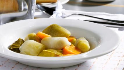 Hafif ve lezzetli: Zeytinyağlı pırasa tarifi