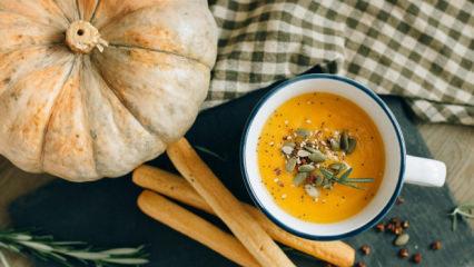 Kış sofralarına &ccedil;ok yakışan: Balkabağı &ccedil;orbası