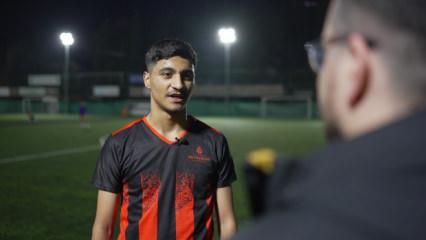 Kuştepeli Roman futbolcu: 'Tipi, ten rengi y&uuml;z&uuml;nden insan yargılanmamalı'