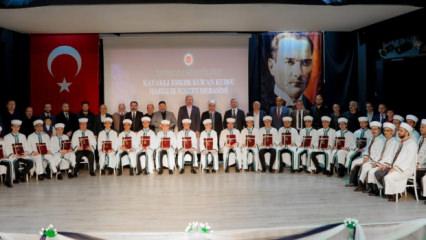 K&uuml;tahya'da 19 hafız icazet belgelerini aldı 