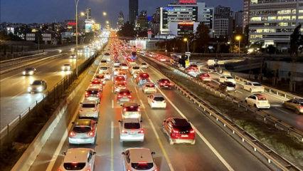 Milyonlarca kişiyi ilgilendiren d&uuml;zenlemeler! Ara&ccedil; sahipleri dikkat! Rekor ceza yolda!