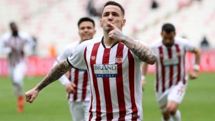 Sivasspor'dan 'Rey Manaj' atağı: 'Ger&ccedil;ekten &ccedil;ok istiyoruz'