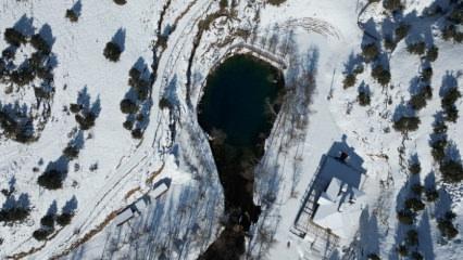 Yeşilg&ouml;z G&ouml;l&uuml;&rsquo;nde kış manzarası: İşte b&ouml;yle g&ouml;r&uuml;nt&uuml;lendi!