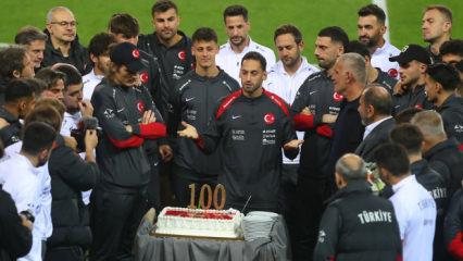 A Milli Takım'ın kaptanı sakatlandı: Bir s&uuml;re sahalardan uzak kalacak