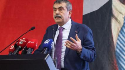 Bakan Tekin'den Atat&uuml;rk cevabı! Asrın hırsızlığı var İstanbul'da! Yalana sarılıyorlar