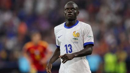 Fenerbah&ccedil;e'ye imza atmaya hazır: Tarihi transferde sona doğru