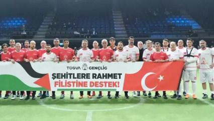 Gen&ccedil;Lig 2026: Lansman ma&ccedil;ında 'Filistin'e destek, şehitlerimize rahmet' pankartı