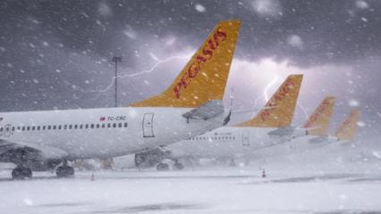 İstanbul'da kar alarmı: Ajet ve Pegasus seferleri iptal etti!